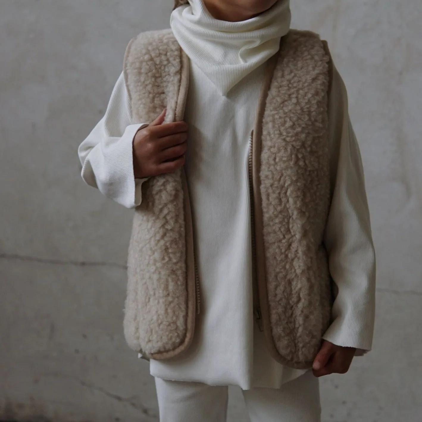 Clara 100% Wool Vest (Latte)
