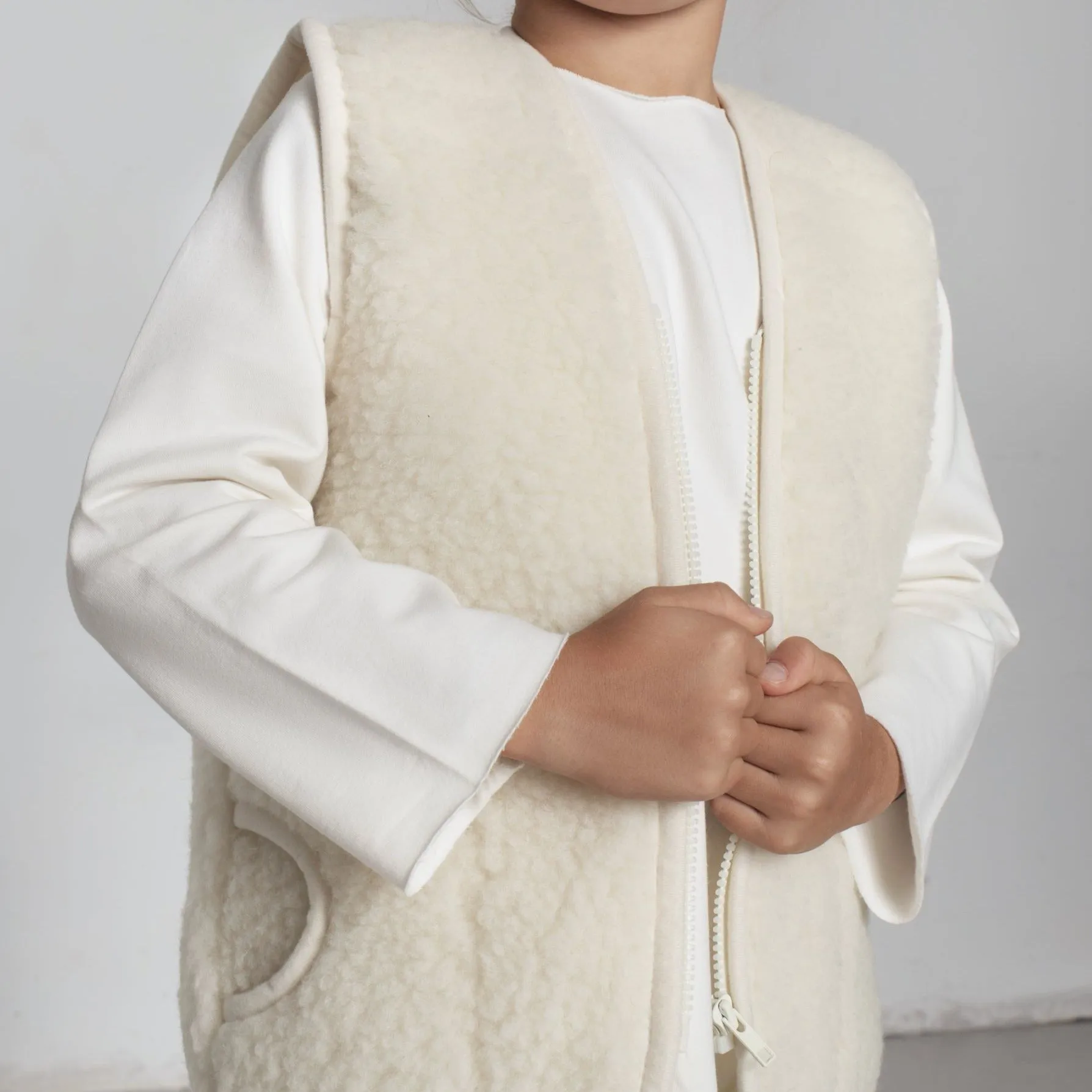 Clara 100% Wool Vest (Milk)