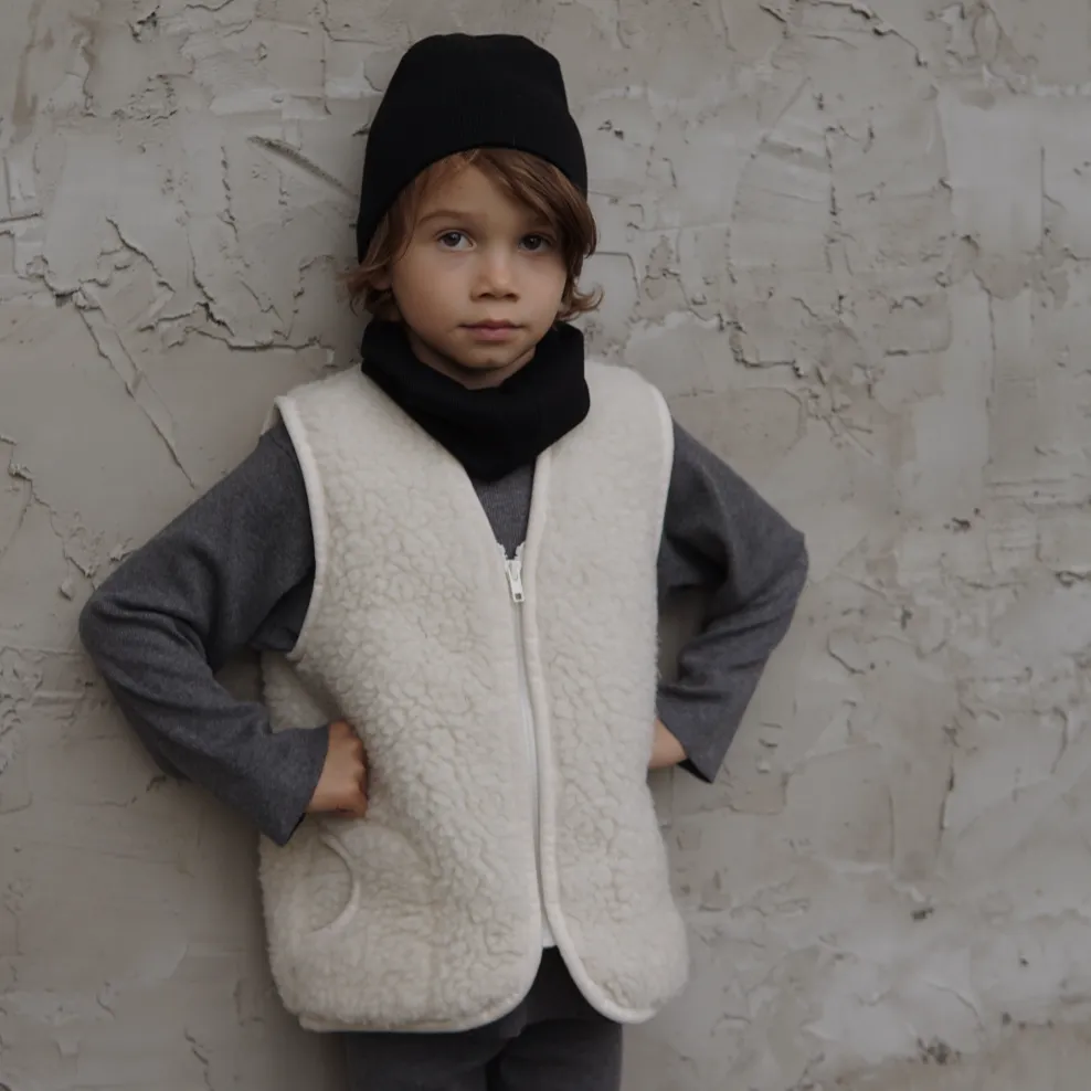 Clara 100% Wool Vest (Milk)