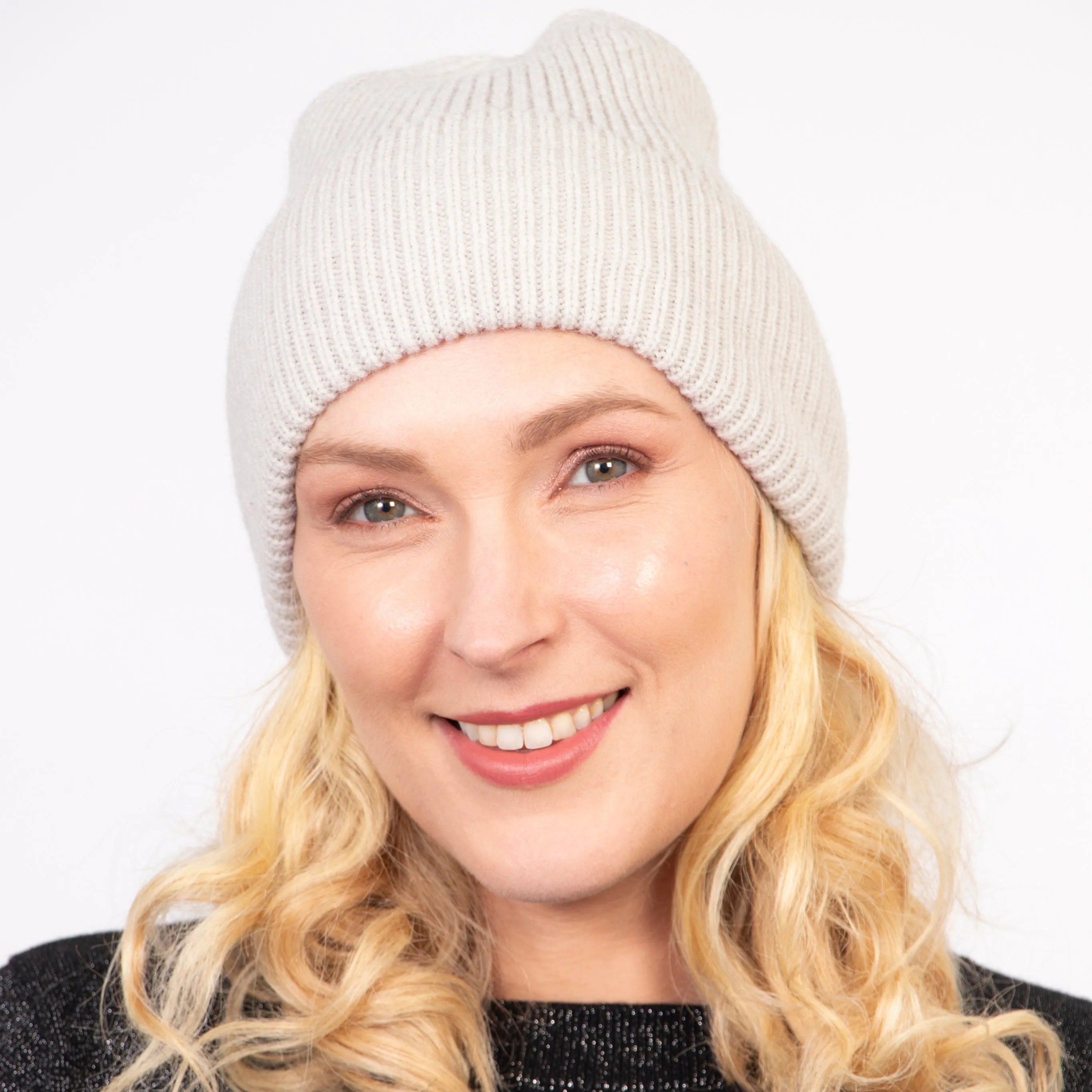 Harmony Knitted Beanie Hat - Light Grey, Glitter
