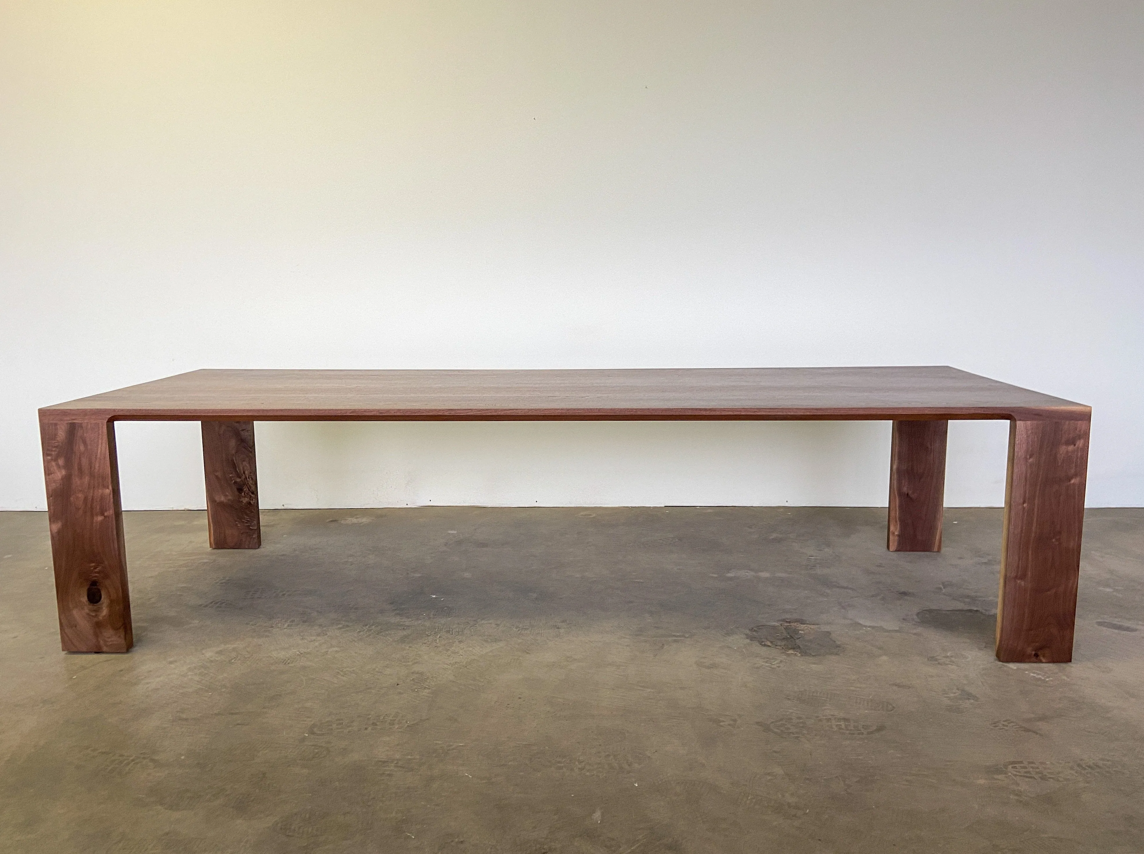 Lumi Dining Table
