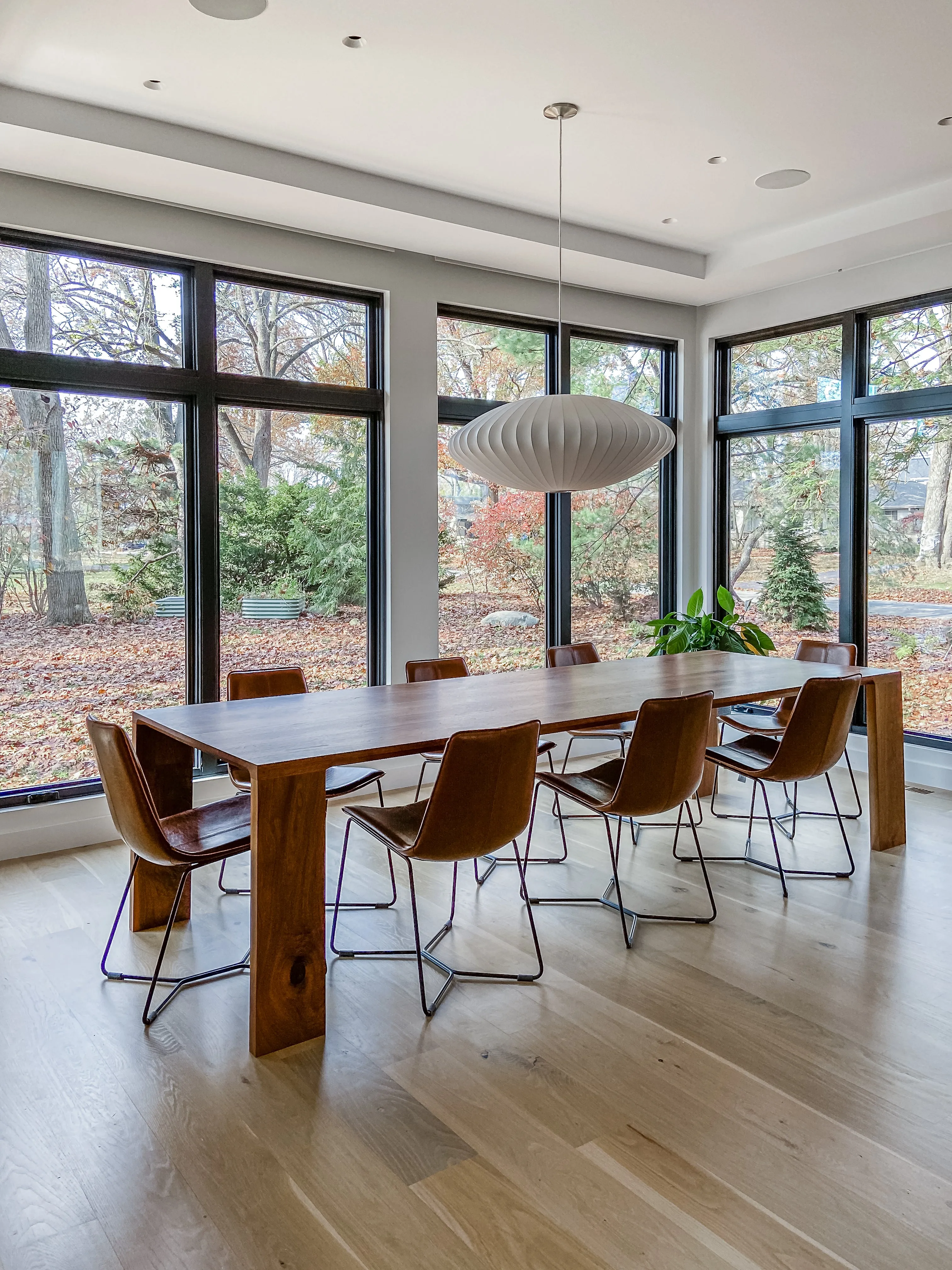 Lumi Dining Table