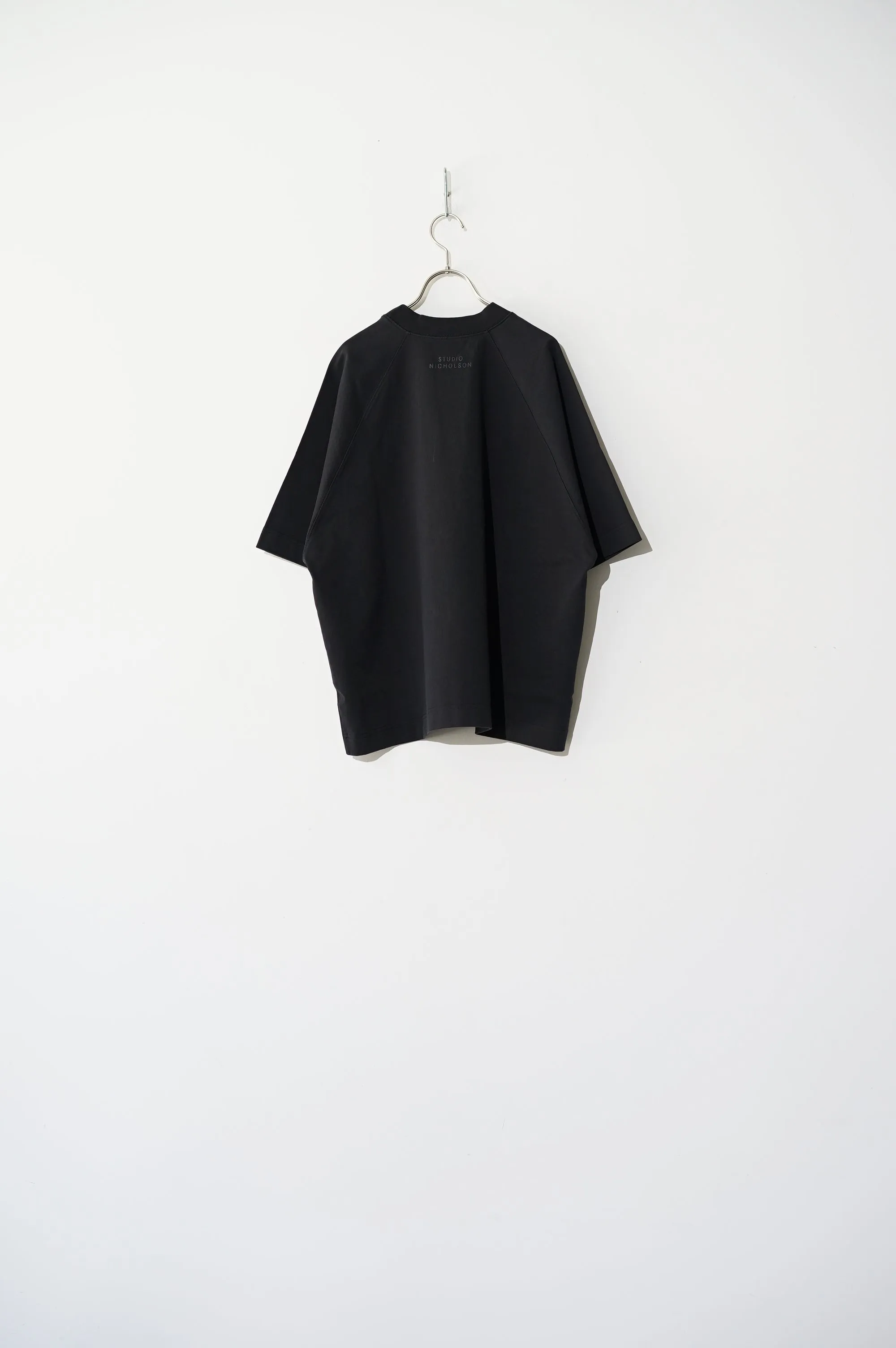 STUDIO NICHOLSON / RAGLAN T SHIRT