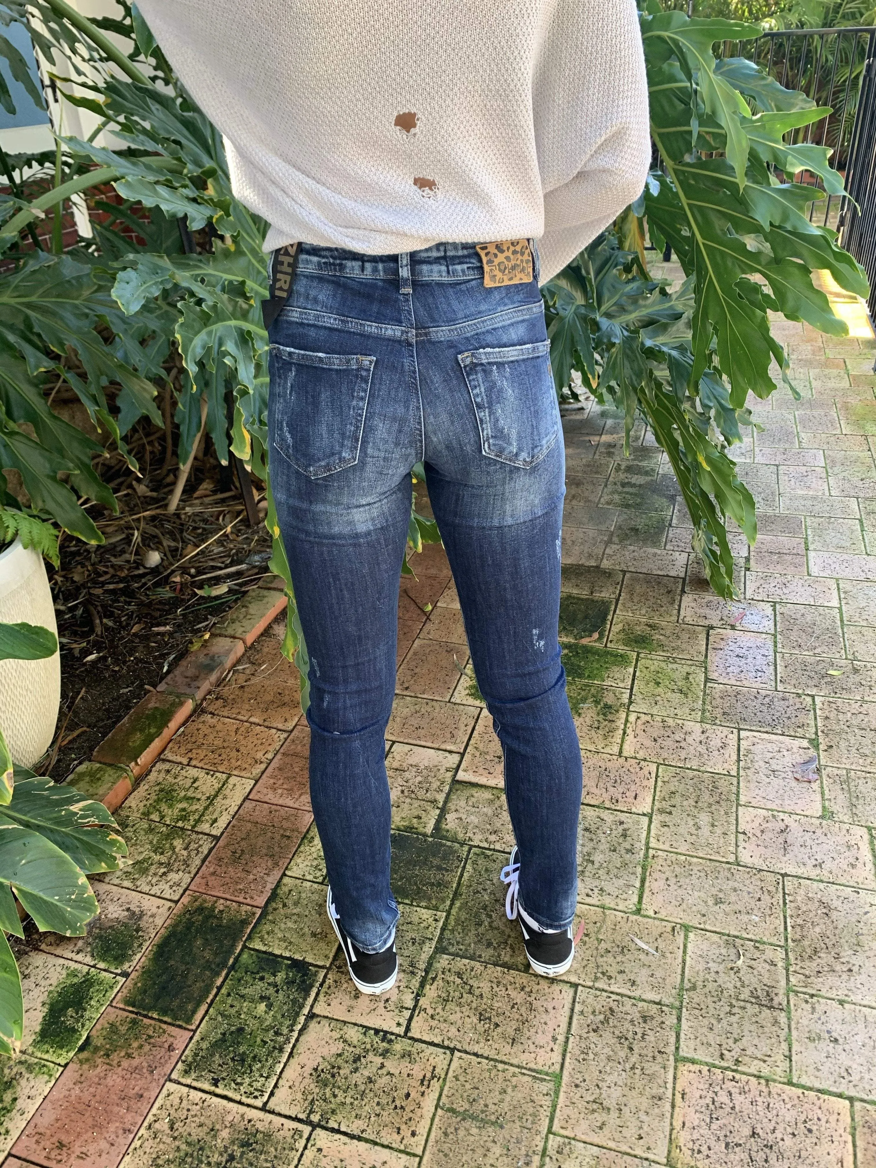 Zhrill Leona Button Blue Grunge Skinny Denim